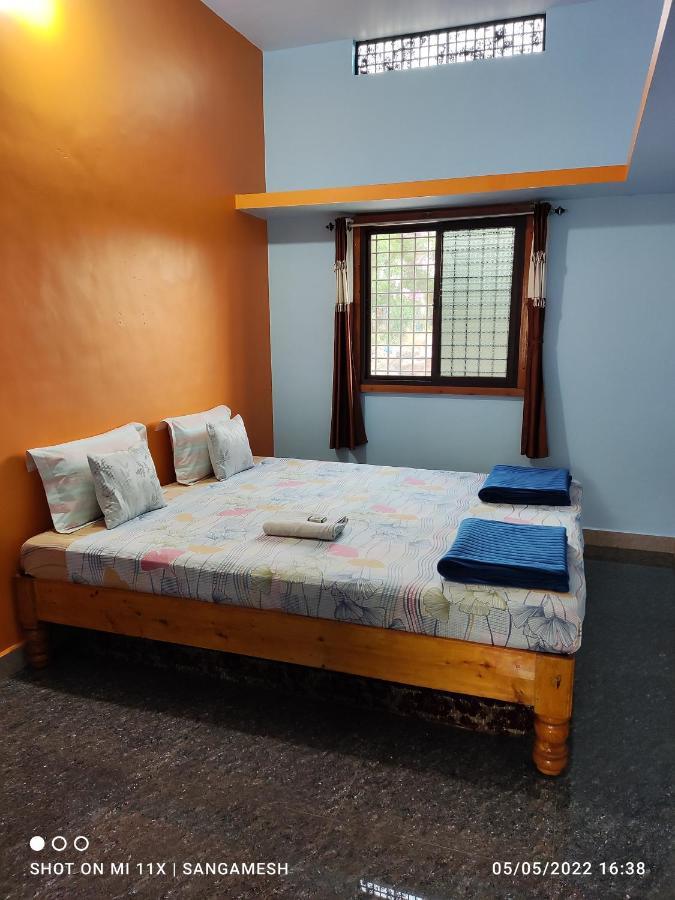Vaibhav Home Stay Hampi Exterior foto